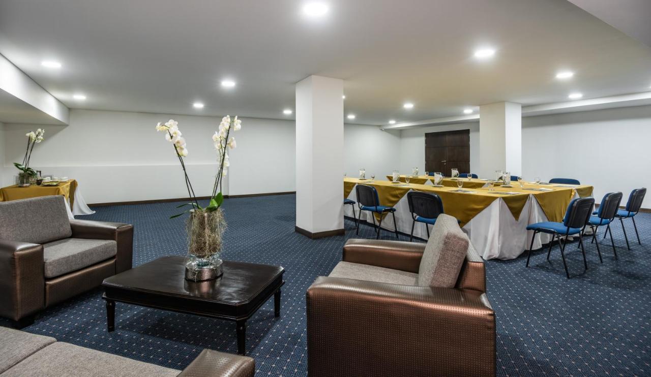 Hotel Egina メデジン エクステリア 写真